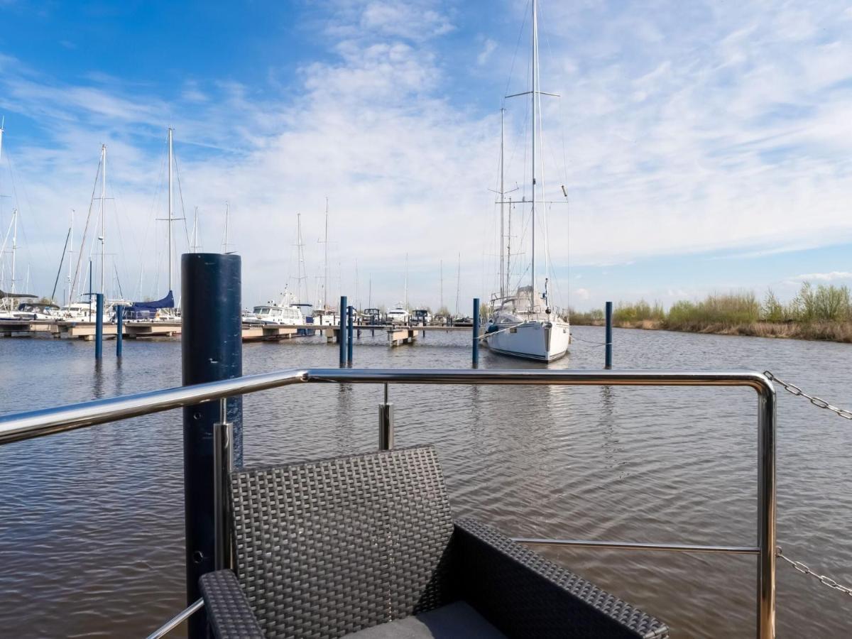 Beautiful Houseboat In Marina Of Volendam Hotel ภายนอก รูปภาพ